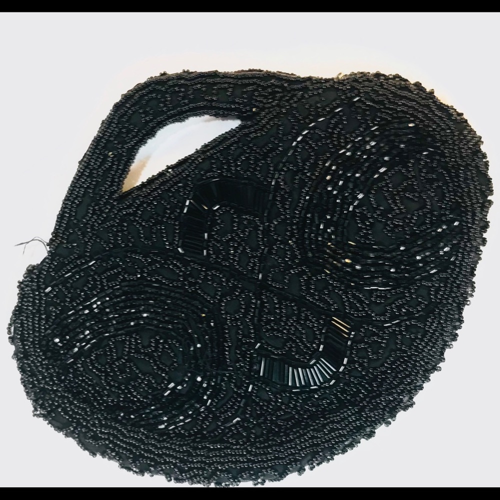 VINTAGE HAND BEADED SMALL PURSE MADE IN FRANCE